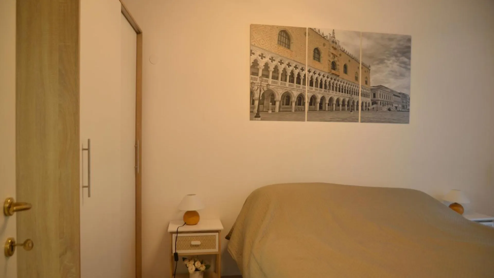 Ca Vellione Cozy Apt Noale Apartment